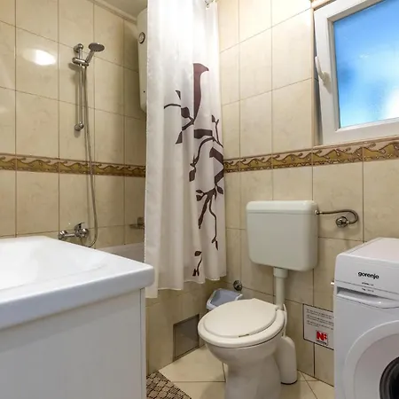 Apartamento In Kastel Novi With Wifi *