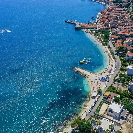 In Kastel Novi With Wifi Apartmán Kaštela